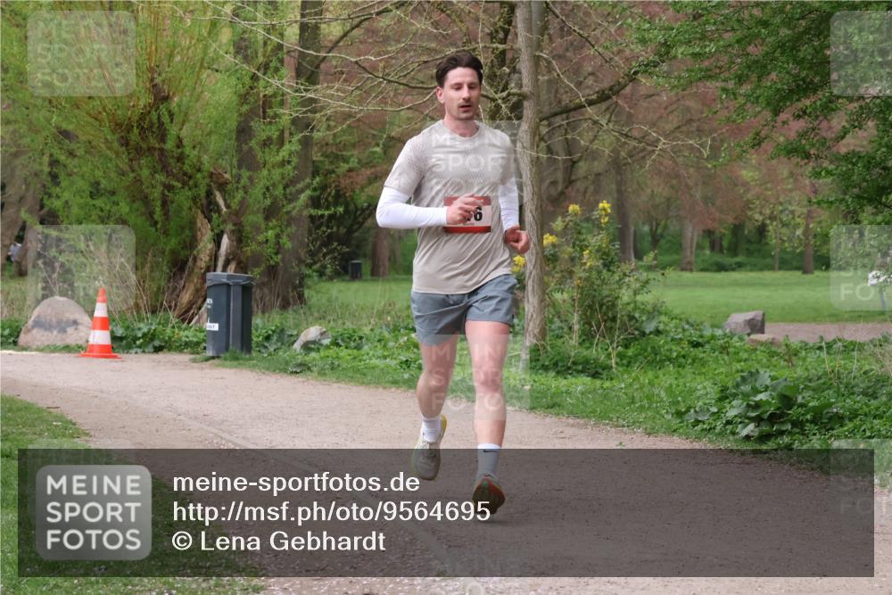 19.04.2026 - Hammer Lauf Lena Gebhardt http://msf.ph/oto/9564695 19.04.2026 10:32:38 Laufen  meine-sportfotos.de