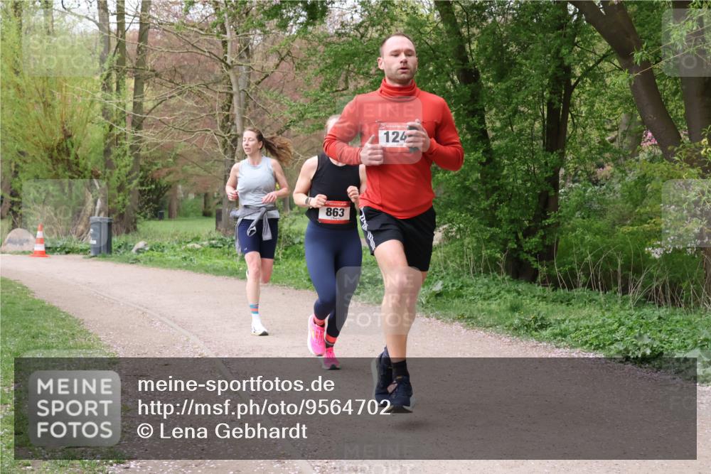 19.04.2026 - Hammer Lauf Lena Gebhardt http://msf.ph/oto/9564702 19.04.2026 10:32:51 Laufen 863, 16, 124 meine-sportfotos.de