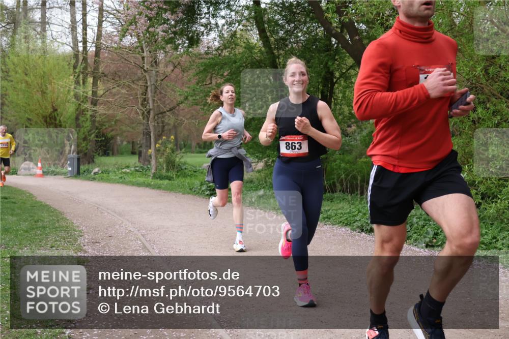 19.04.2026 - Hammer Lauf Lena Gebhardt http://msf.ph/oto/9564703 19.04.2026 10:32:52 Laufen 1724, 863 meine-sportfotos.de