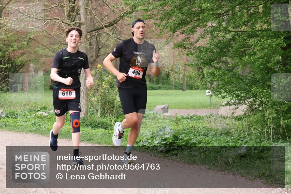19.04.2026 - Hammer Lauf Lena Gebhardt http://msf.ph/oto/9564763 19.04.2026 10:34:49 Laufen 6, 610, 2, 498 meine-sportfotos.de