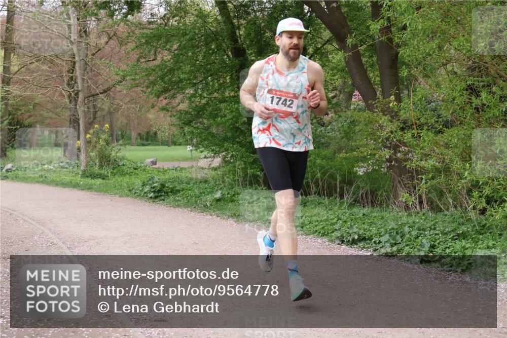 19.04.2026 - Hammer Lauf Lena Gebhardt http://msf.ph/oto/9564778 19.04.2026 10:35:02 Laufen 16, 1742 meine-sportfotos.de