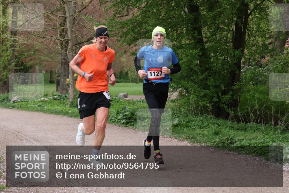 19.04.2026 - Hammer Lauf Lena Gebhardt http://msf.ph/oto/9564795 19.04.2026 10:35:36 Laufen 27, 16, 1127 meine-sportfotos.de