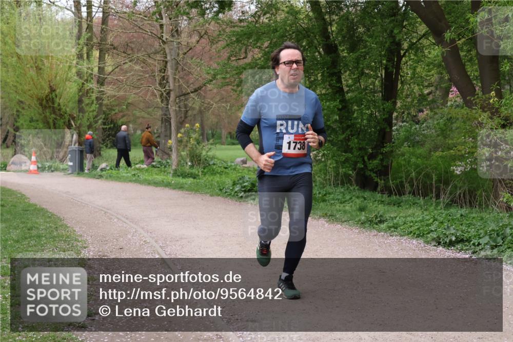 19.04.2026 - Hammer Lauf Lena Gebhardt http://msf.ph/oto/9564842 19.04.2026 10:37:28 Laufen 2024, 1738 meine-sportfotos.de