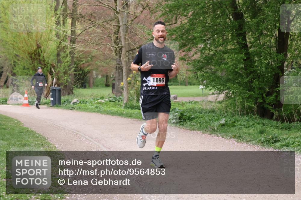 19.04.2026 - Hammer Lauf Lena Gebhardt http://msf.ph/oto/9564853 19.04.2026 10:38:15 Laufen 16, 1896 meine-sportfotos.de