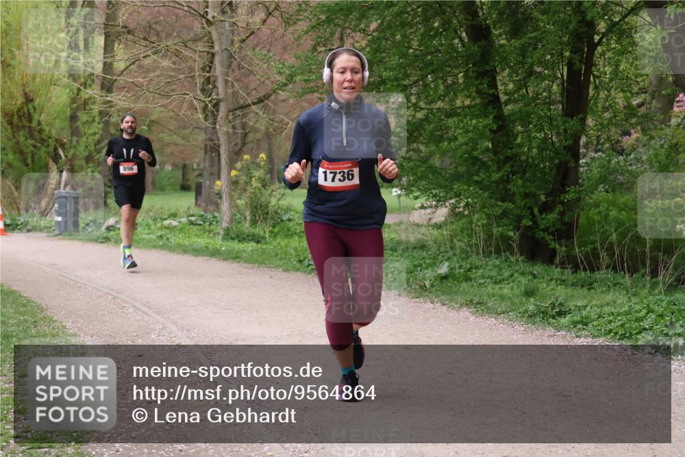 19.04.2026 - Hammer Lauf Lena Gebhardt http://msf.ph/oto/9564864 19.04.2026 10:38:23 Laufen 896, 1736 meine-sportfotos.de