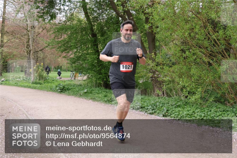 19.04.2026 - Hammer Lauf Lena Gebhardt http://msf.ph/oto/9564874 19.04.2026 10:38:45 Laufen 16, 1021 meine-sportfotos.de
