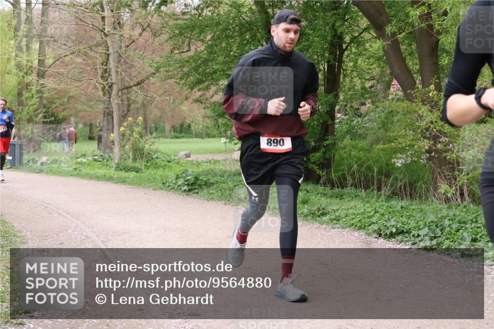19.04.2026 - Hammer Lauf Lena Gebhardt http://msf.ph/oto/9564880 19.04.2026 10:38:54 Laufen 890 meine-sportfotos.de