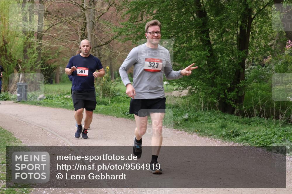 19.04.2026 - Hammer Lauf Lena Gebhardt http://msf.ph/oto/9564919 19.04.2026 10:39:46 Laufen 561, 16, 323 meine-sportfotos.de