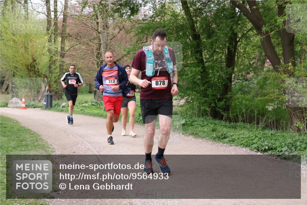 19.04.2026 - Hammer Lauf Lena Gebhardt http://msf.ph/oto/9564933 19.04.2026 10:40:01 Laufen 215, 313, 813, 16, 878 meine-sportfotos.de