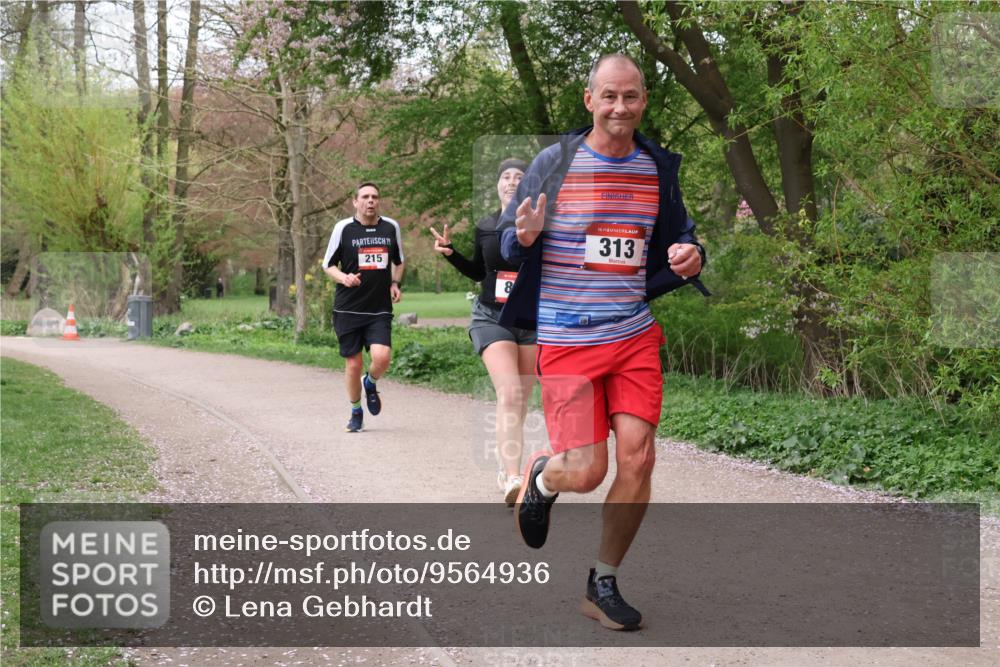 19.04.2026 - Hammer Lauf Lena Gebhardt http://msf.ph/oto/9564936 19.04.2026 10:40:03 Laufen 215, 8, 16, 313 meine-sportfotos.de