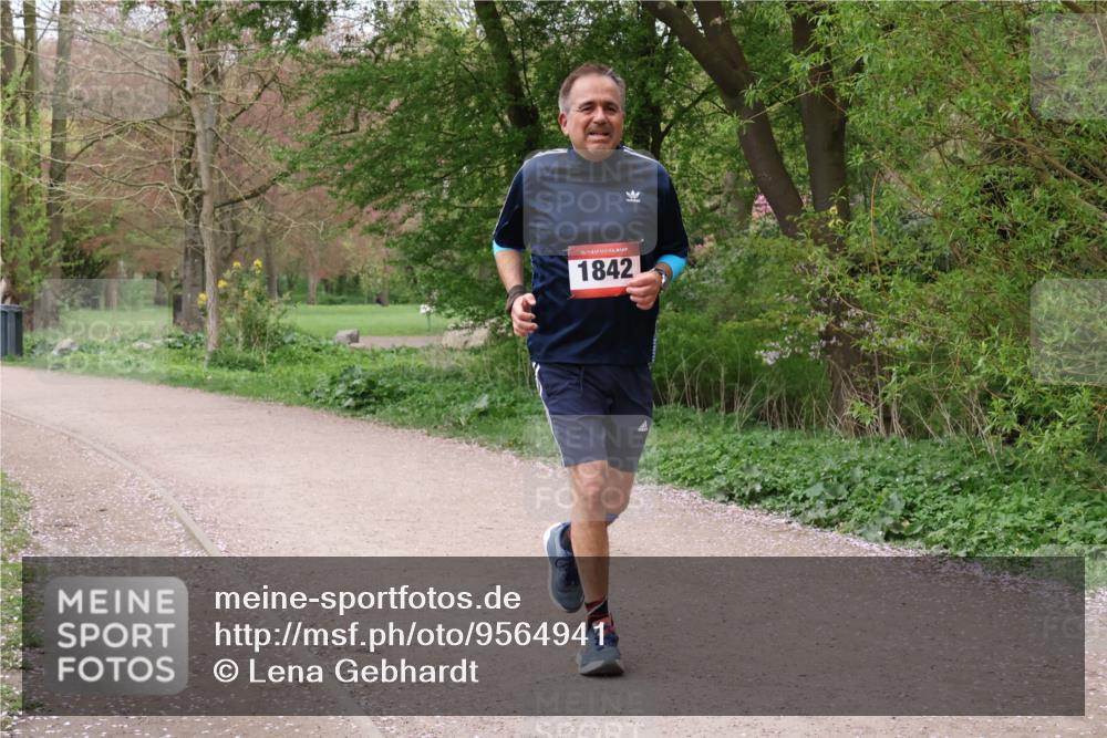 19.04.2026 - Hammer Lauf Lena Gebhardt http://msf.ph/oto/9564941 19.04.2026 10:40:15 Laufen 16, 1842 meine-sportfotos.de