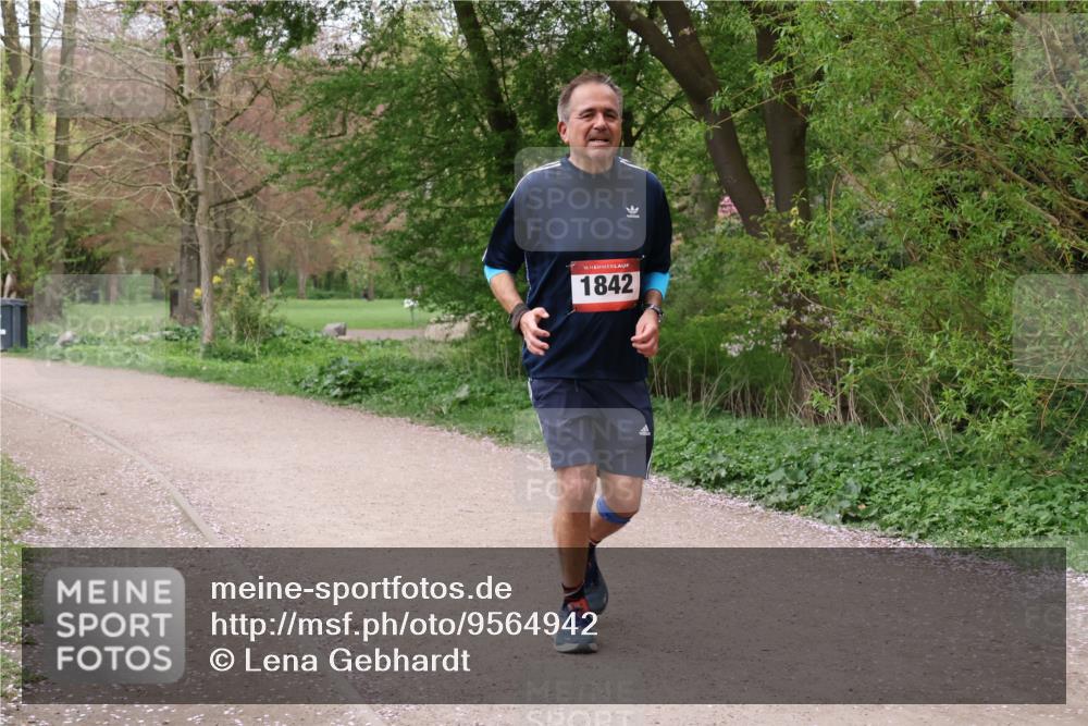 19.04.2026 - Hammer Lauf Lena Gebhardt http://msf.ph/oto/9564942 19.04.2026 10:40:15 Laufen 16, 1842 meine-sportfotos.de