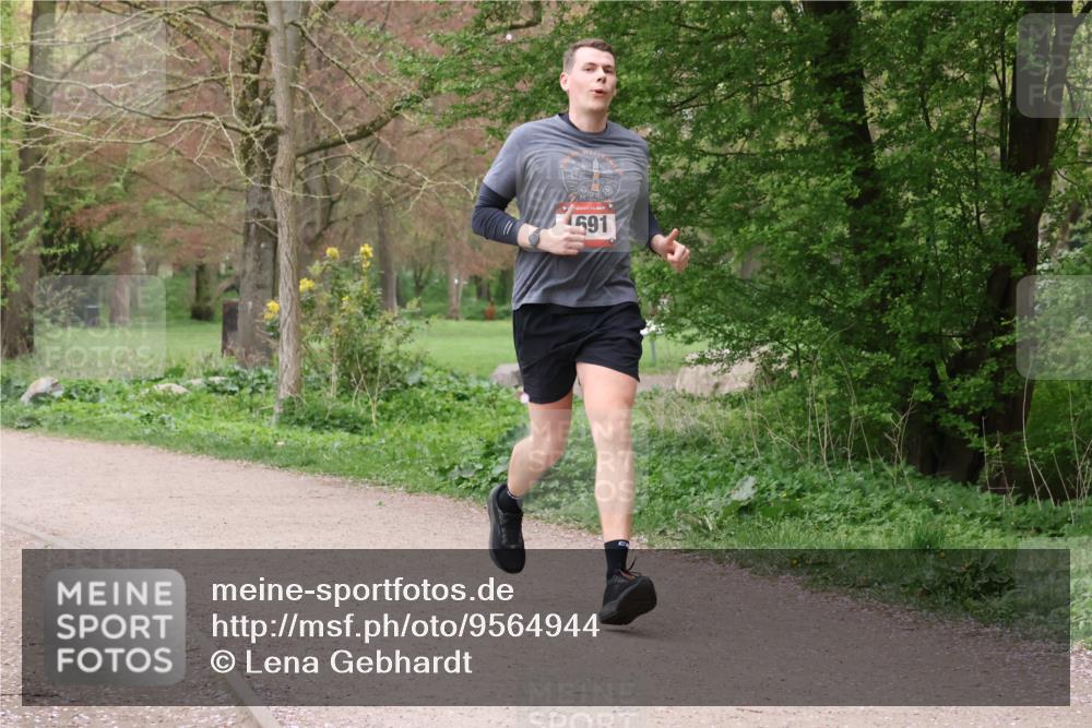 19.04.2026 - Hammer Lauf Lena Gebhardt http://msf.ph/oto/9564944 19.04.2026 10:40:29 Laufen 691 meine-sportfotos.de