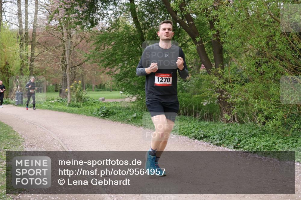 19.04.2026 - Hammer Lauf Lena Gebhardt http://msf.ph/oto/9564957 19.04.2026 10:40:53 Laufen 1721, 16, 1270 meine-sportfotos.de