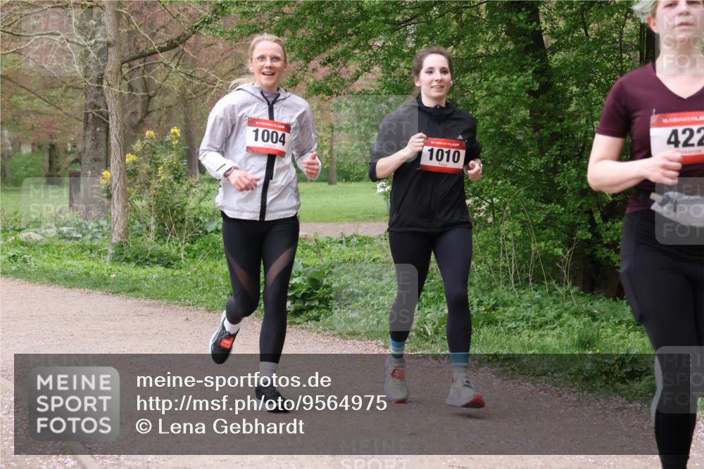 19.04.2026 - Hammer Lauf Lena Gebhardt http://msf.ph/oto/9564975 19.04.2026 10:41:08 Laufen 16, 1004, 16, 1010, 422 meine-sportfotos.de