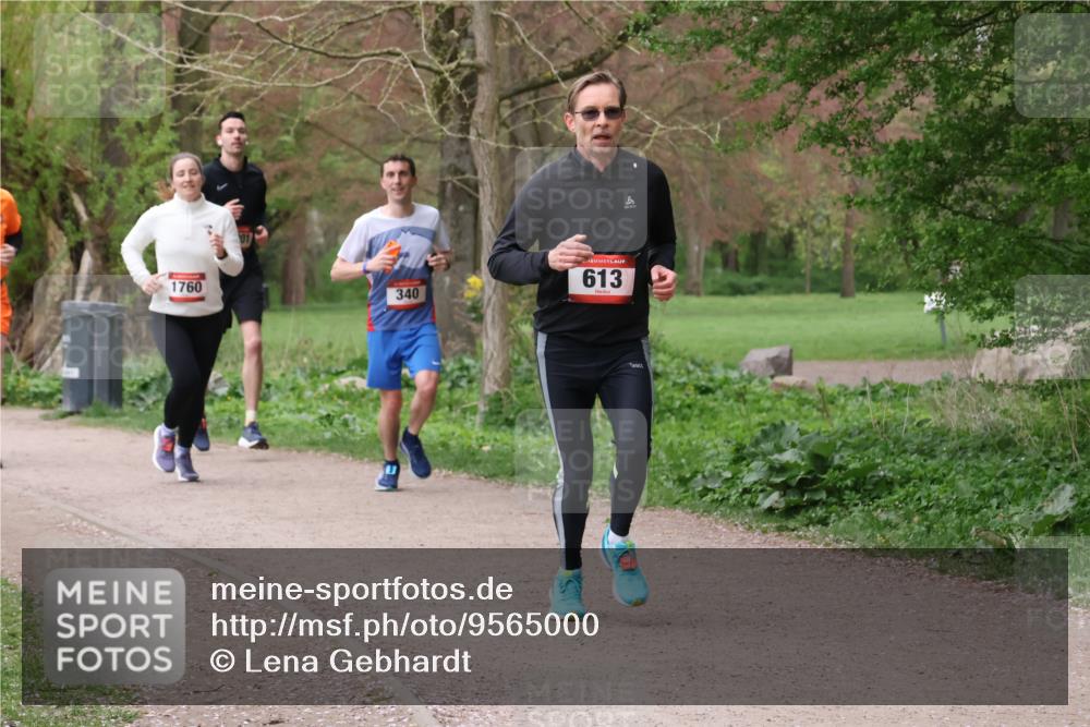 19.04.2026 - Hammer Lauf Lena Gebhardt http://msf.ph/oto/9565000 19.04.2026 10:41:30 Laufen 1760, 340, 613 meine-sportfotos.de