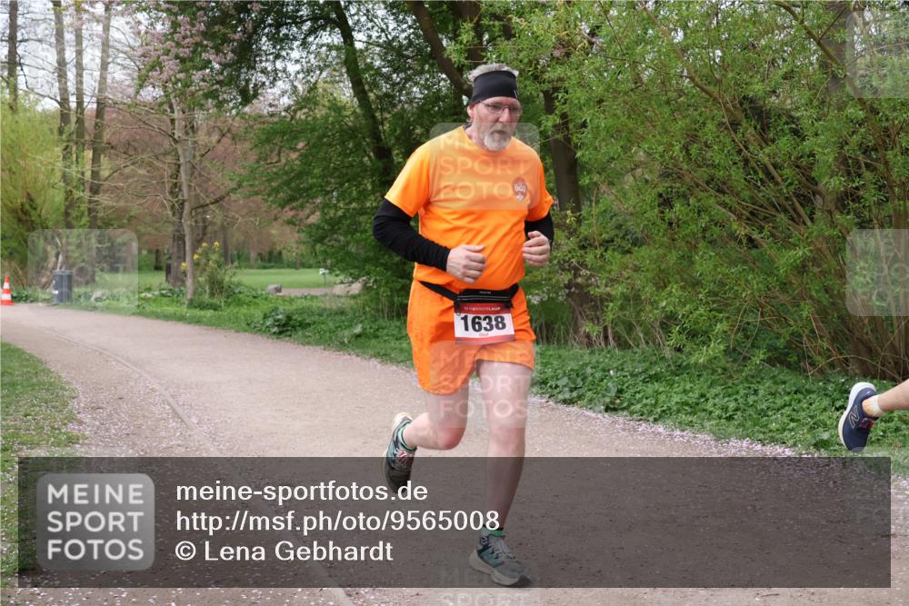 19.04.2026 - Hammer Lauf Lena Gebhardt http://msf.ph/oto/9565008 19.04.2026 10:41:35 Laufen 16, 1638 meine-sportfotos.de