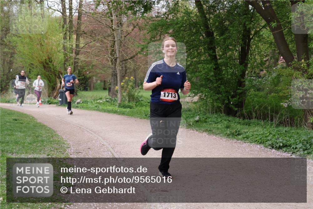 19.04.2026 - Hammer Lauf Lena Gebhardt http://msf.ph/oto/9565016 19.04.2026 10:41:49 Laufen 60, 1921, 1713 meine-sportfotos.de