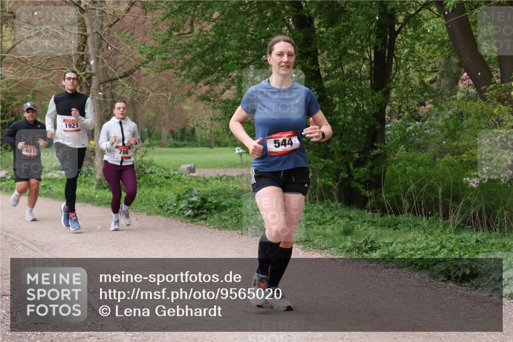 19.04.2026 - Hammer Lauf Lena Gebhardt http://msf.ph/oto/9565020 19.04.2026 10:41:53 Laufen 651, 1921, 786, 544 meine-sportfotos.de