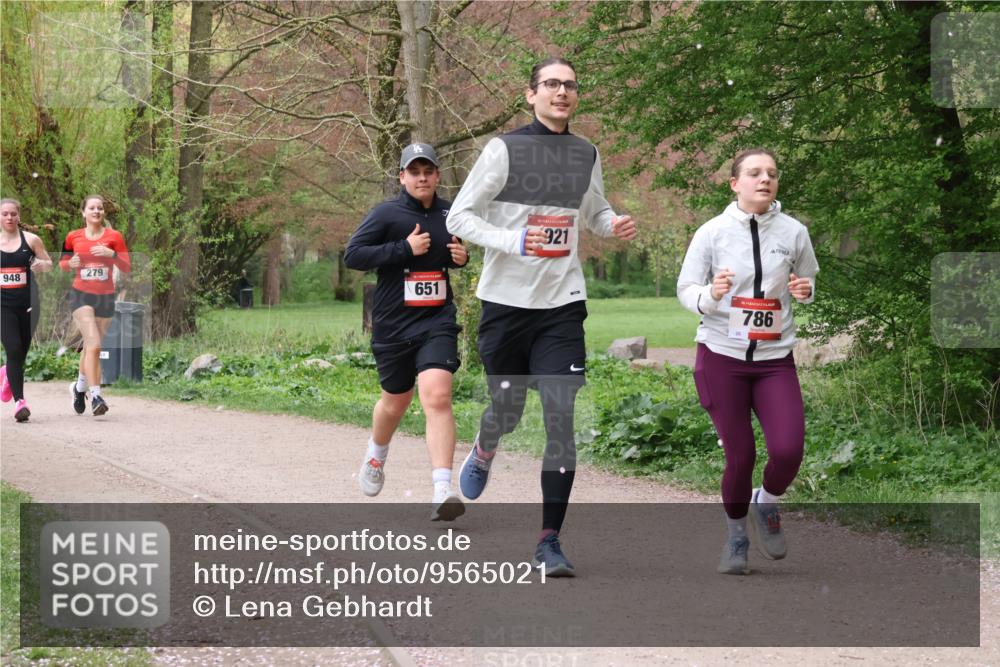 19.04.2026 - Hammer Lauf Lena Gebhardt http://msf.ph/oto/9565021 19.04.2026 10:41:54 Laufen 948, 279, 651, 921, 786 meine-sportfotos.de