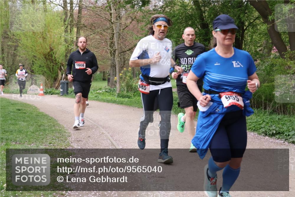19.04.2026 - Hammer Lauf Lena Gebhardt http://msf.ph/oto/9565040 19.04.2026 10:42:05 Laufen 1239, 1608, 40, 955 meine-sportfotos.de