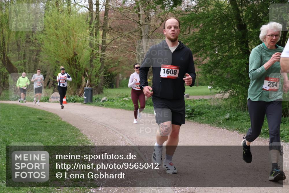 19.04.2026 - Hammer Lauf Lena Gebhardt http://msf.ph/oto/9565042 19.04.2026 10:42:07 Laufen 1239, 124, 16, 1608, 115, 1957, 6008, 16, 254, 47 meine-sportfotos.de