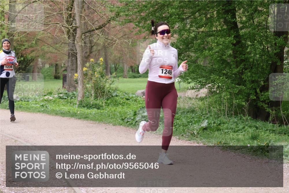 19.04.2026 - Hammer Lauf Lena Gebhardt http://msf.ph/oto/9565046 19.04.2026 10:42:08 Laufen 1239, 16, 1249 meine-sportfotos.de