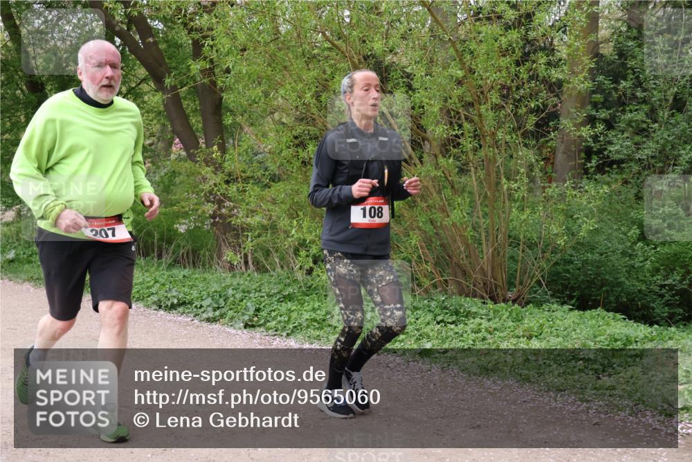 19.04.2026 - Hammer Lauf Lena Gebhardt http://msf.ph/oto/9565060 19.04.2026 10:42:17 Laufen 207, 108 meine-sportfotos.de