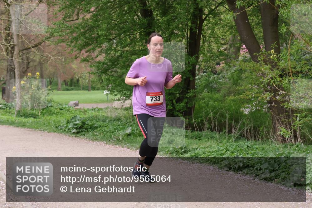 19.04.2026 - Hammer Lauf Lena Gebhardt http://msf.ph/oto/9565064 19.04.2026 10:42:22 Laufen 733 meine-sportfotos.de