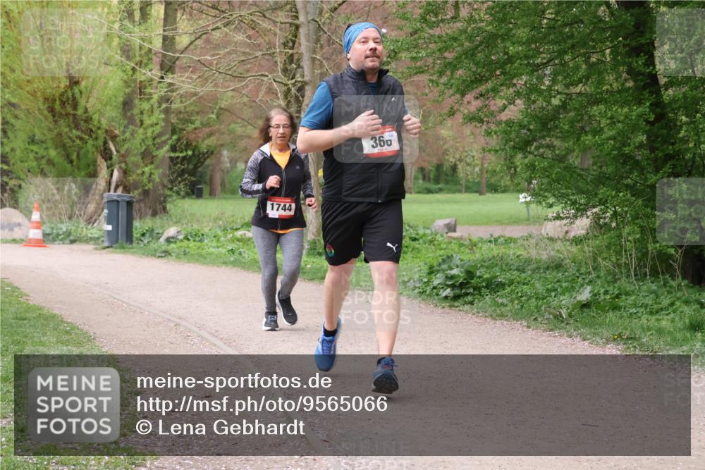 19.04.2026 - Hammer Lauf Lena Gebhardt http://msf.ph/oto/9565066 19.04.2026 10:42:29 Laufen 1744, 139, 360 meine-sportfotos.de
