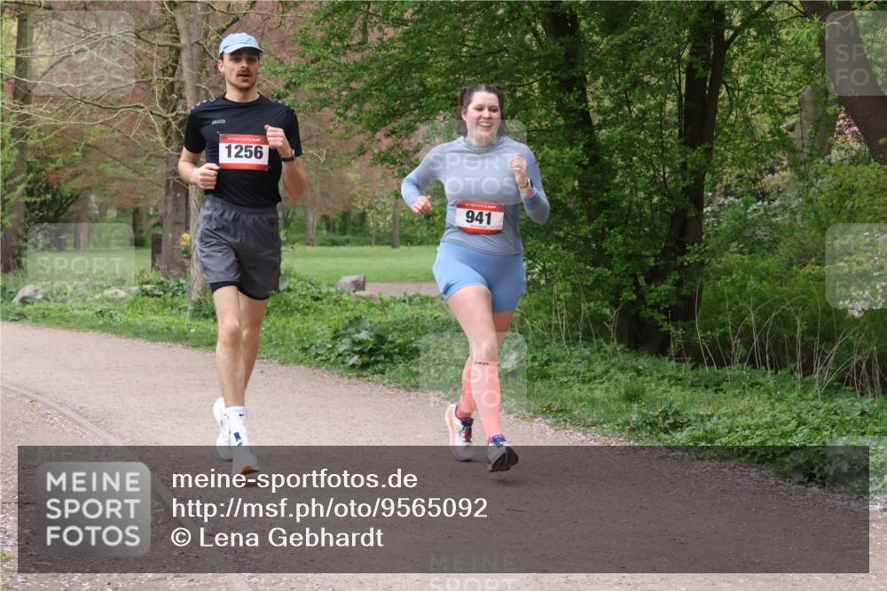 19.04.2026 - Hammer Lauf Lena Gebhardt http://msf.ph/oto/9565092 19.04.2026 10:42:54 Laufen 1256, 16, 941 meine-sportfotos.de