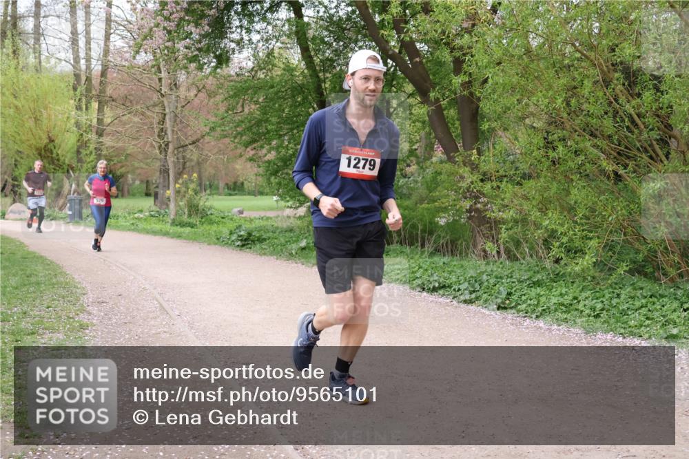 19.04.2026 - Hammer Lauf Lena Gebhardt http://msf.ph/oto/9565101 19.04.2026 10:43:02 Laufen 579, 16, 1279 meine-sportfotos.de