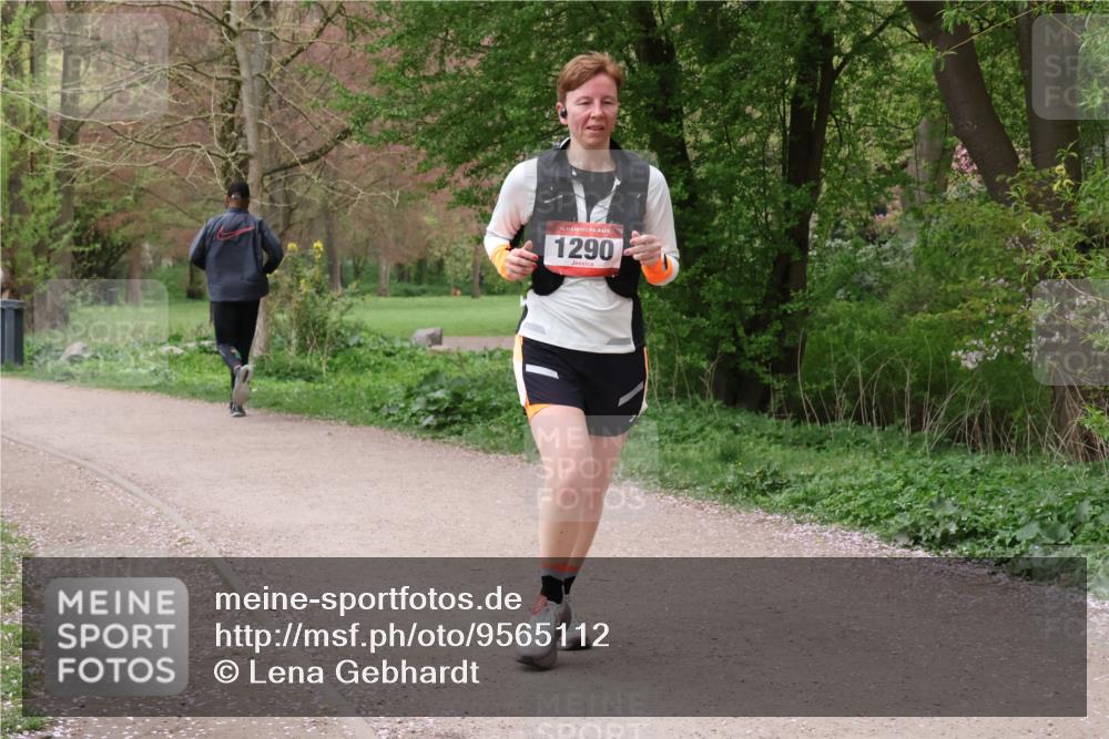 19.04.2026 - Hammer Lauf Lena Gebhardt http://msf.ph/oto/9565112 19.04.2026 10:43:10 Laufen 16, 1290 meine-sportfotos.de