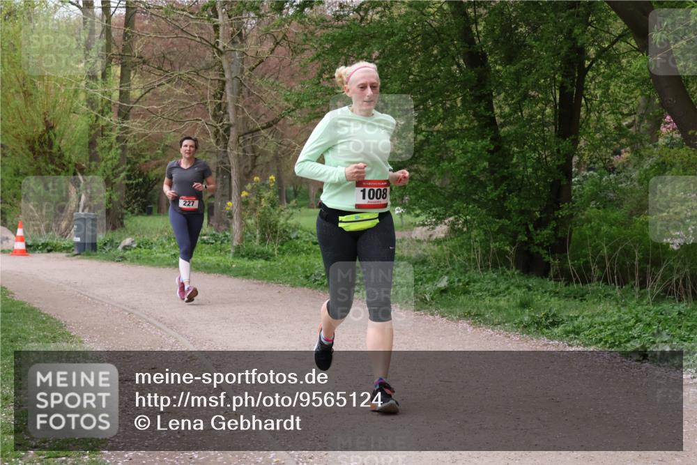 19.04.2026 - Hammer Lauf Lena Gebhardt http://msf.ph/oto/9565124 19.04.2026 10:43:25 Laufen 227, 16, 1008 meine-sportfotos.de