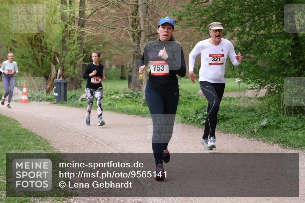 19.04.2026 - Hammer Lauf Lena Gebhardt http://msf.ph/oto/9565141 19.04.2026 10:44:05 Laufen 716, 16, 753, 16, 321 meine-sportfotos.de