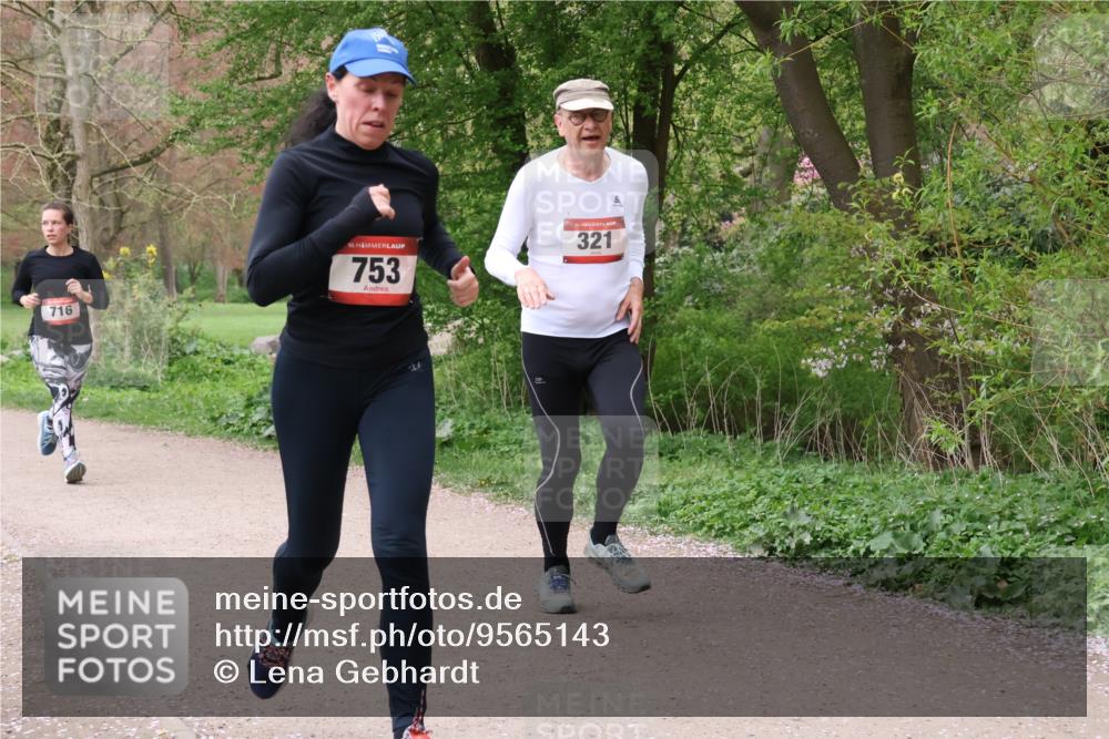 19.04.2026 - Hammer Lauf Lena Gebhardt http://msf.ph/oto/9565143 19.04.2026 10:44:07 Laufen 716, 16, 753, 16, 321 meine-sportfotos.de