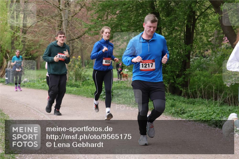 19.04.2026 - Hammer Lauf Lena Gebhardt http://msf.ph/oto/9565175 19.04.2026 10:44:55 Laufen 9261, 652, 1217 meine-sportfotos.de
