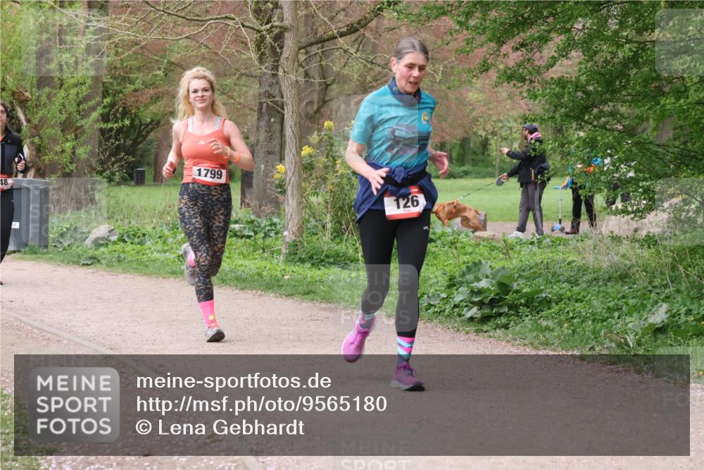 19.04.2026 - Hammer Lauf Lena Gebhardt http://msf.ph/oto/9565180 19.04.2026 10:44:58 Laufen 1799, 48, 126 meine-sportfotos.de