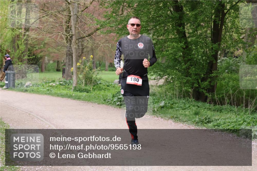 19.04.2026 - Hammer Lauf Lena Gebhardt http://msf.ph/oto/9565198 19.04.2026 10:45:36 Laufen 180 meine-sportfotos.de