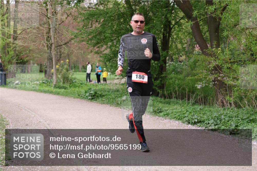 19.04.2026 - Hammer Lauf Lena Gebhardt http://msf.ph/oto/9565199 19.04.2026 10:45:37 Laufen 180 meine-sportfotos.de