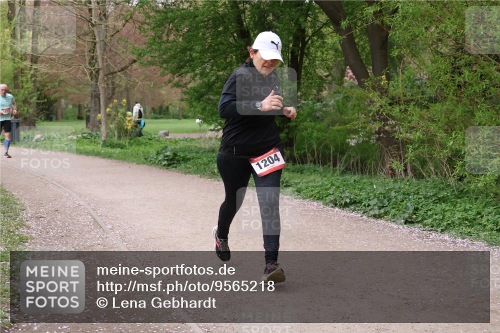 19.04.2026 - Hammer Lauf Lena Gebhardt http://msf.ph/oto/9565218 19.04.2026 10:46:21 Laufen 1204 meine-sportfotos.de