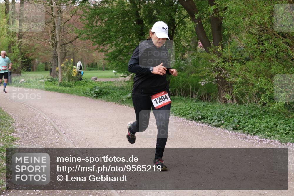19.04.2026 - Hammer Lauf Lena Gebhardt http://msf.ph/oto/9565219 19.04.2026 10:46:21 Laufen 1872, 16, 1204 meine-sportfotos.de