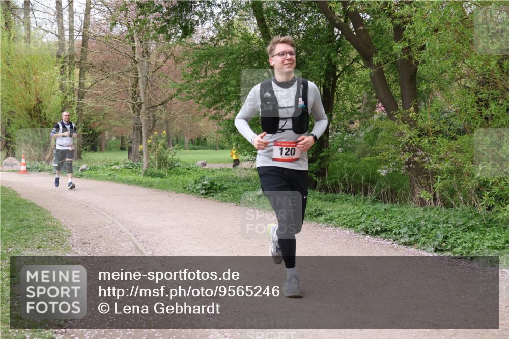 19.04.2026 - Hammer Lauf Lena Gebhardt http://msf.ph/oto/9565246 19.04.2026 10:46:57 Laufen 16, 120 meine-sportfotos.de
