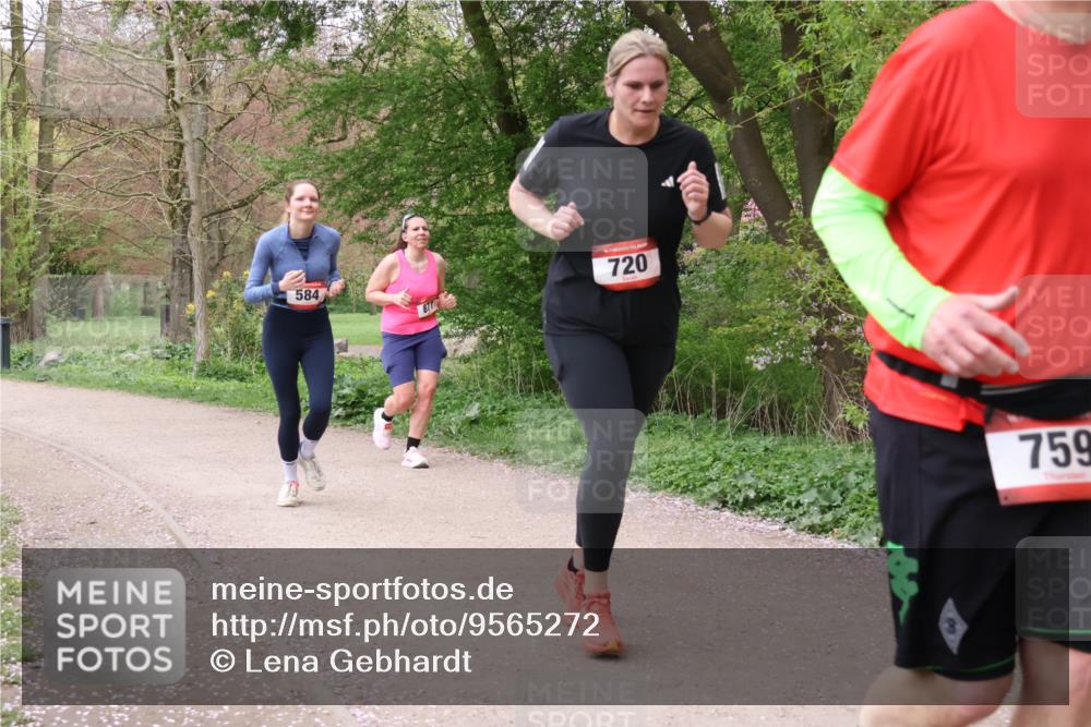 19.04.2026 - Hammer Lauf Lena Gebhardt http://msf.ph/oto/9565272 19.04.2026 10:47:34 Laufen 584, 720, 759 meine-sportfotos.de
