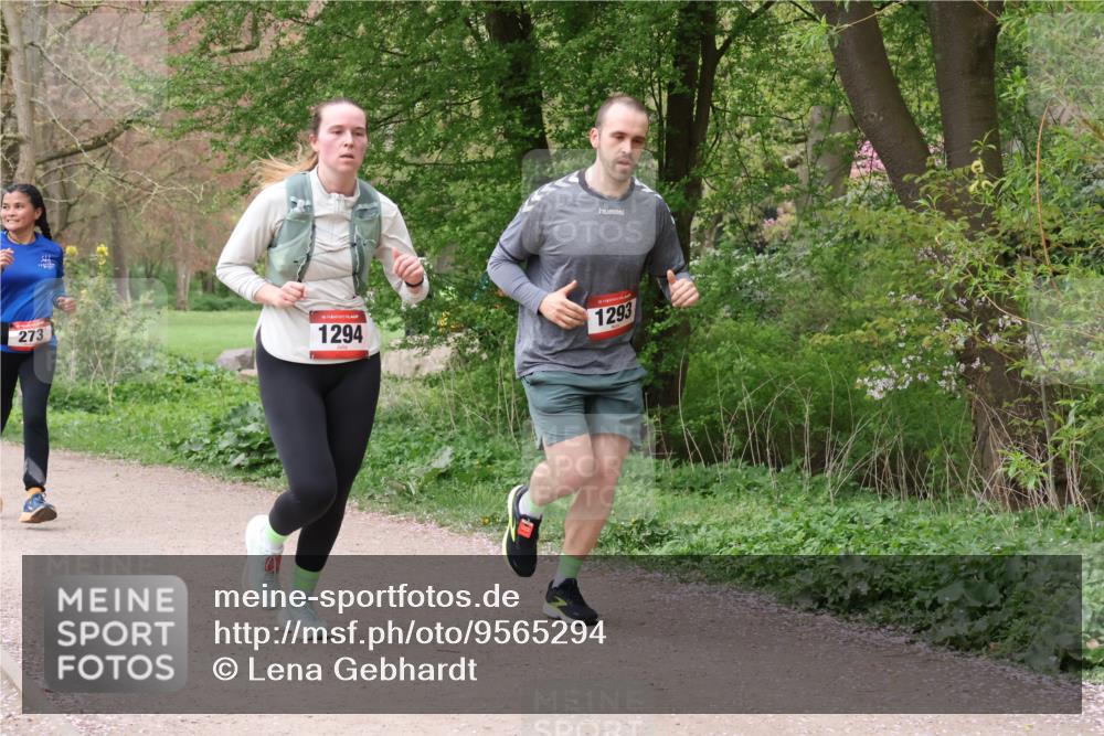 19.04.2026 - Hammer Lauf Lena Gebhardt http://msf.ph/oto/9565294 19.04.2026 10:48:12 Laufen 273, 16, 1294, 16, 1293 meine-sportfotos.de