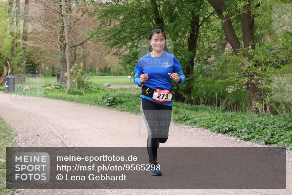 19.04.2026 - Hammer Lauf Lena Gebhardt http://msf.ph/oto/9565298 19.04.2026 10:48:14 Laufen 227, 16, 273 meine-sportfotos.de