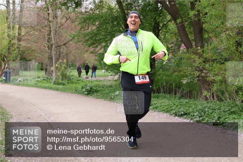 19.04.2026 - Hammer Lauf Lena Gebhardt http://msf.ph/oto/9565304 19.04.2026 10:48:25 Laufen 149 meine-sportfotos.de