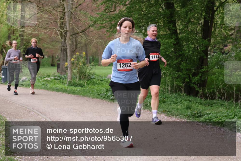 19.04.2026 - Hammer Lauf Lena Gebhardt http://msf.ph/oto/9565307 19.04.2026 10:48:41 Laufen 910, 909, 16, 1262, 1114 meine-sportfotos.de
