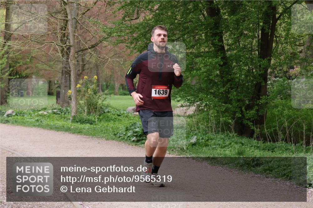 19.04.2026 - Hammer Lauf Lena Gebhardt http://msf.ph/oto/9565319 19.04.2026 10:48:57 Laufen 16, 1639 meine-sportfotos.de