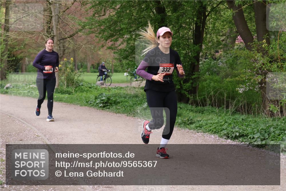 19.04.2026 - Hammer Lauf Lena Gebhardt http://msf.ph/oto/9565367 19.04.2026 10:50:17 Laufen 16, 332 meine-sportfotos.de